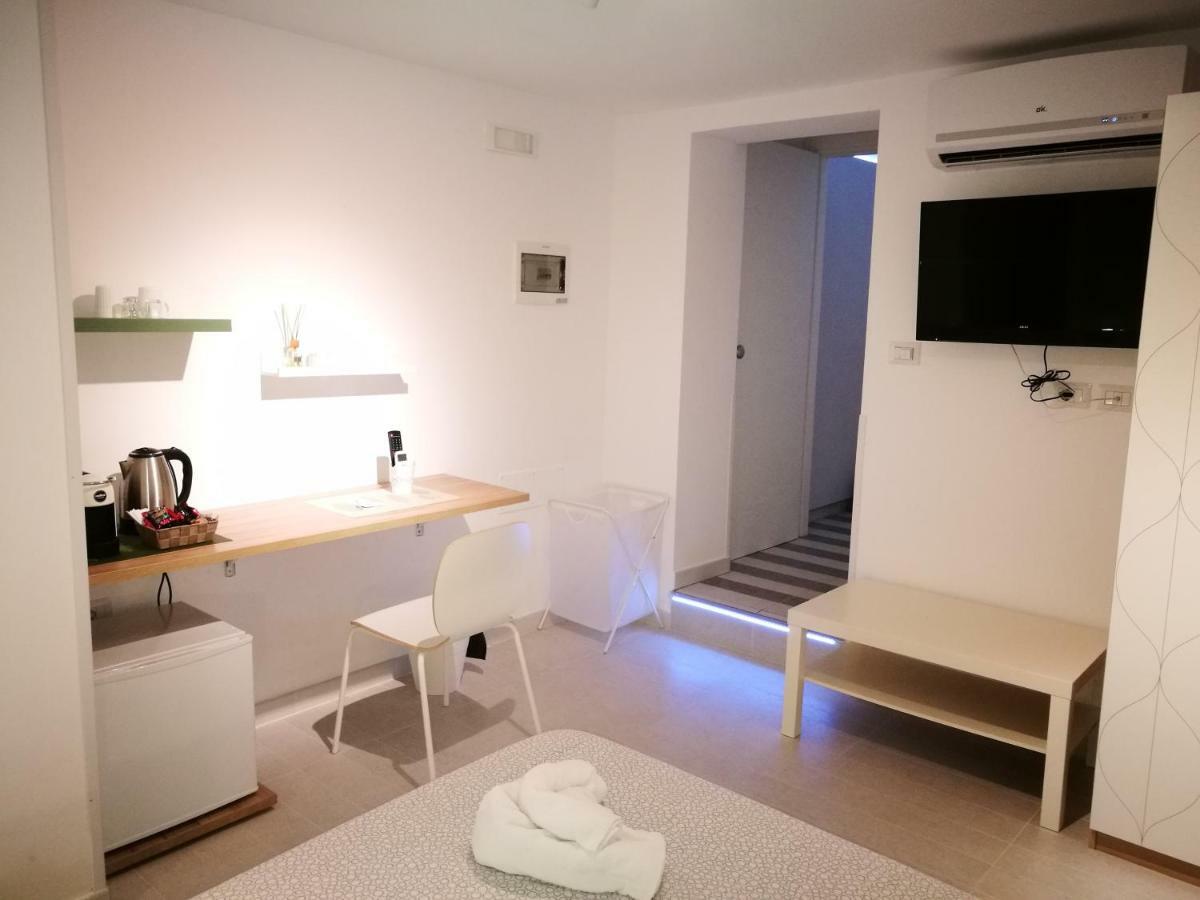 Apartmán Simply House In Bari 2 Exteriér fotografie